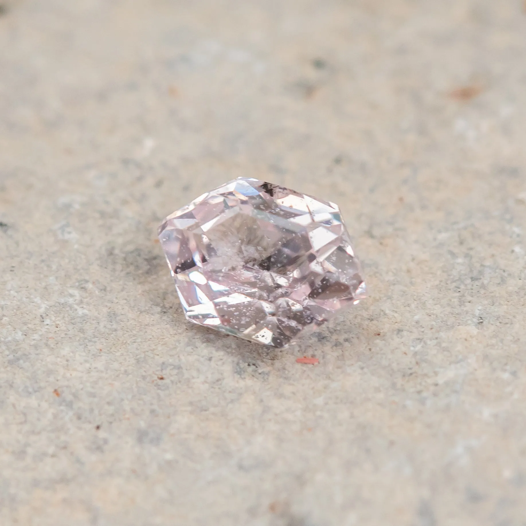 1.76CT ELONGATED HEXAGON SAPPHIRE, LIGHT PINK, 8.44X5.84X4.45MM, UNTREATED