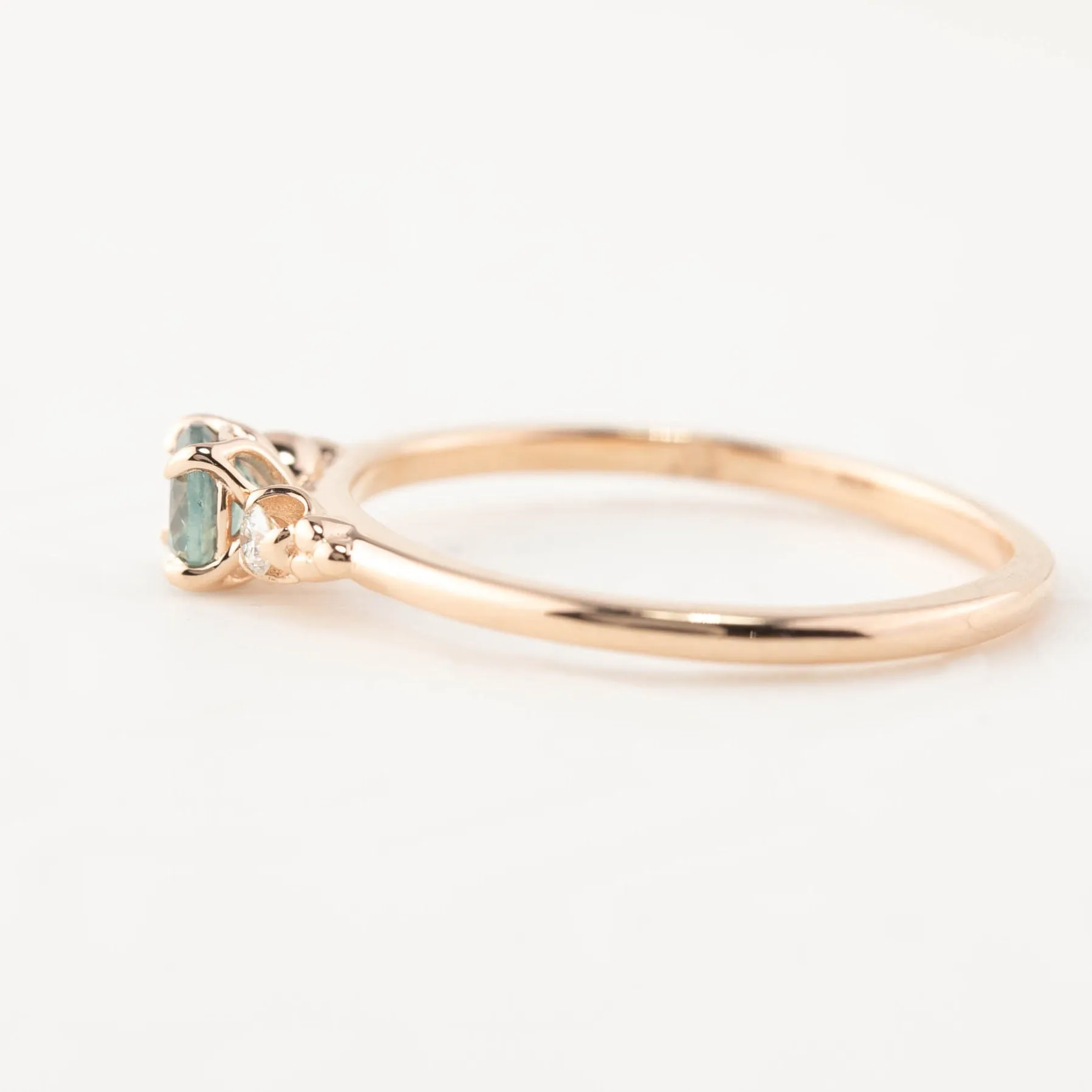 Estel Ring - 4mm 0.35ct Montana Sapphire, 14k Rose Gold