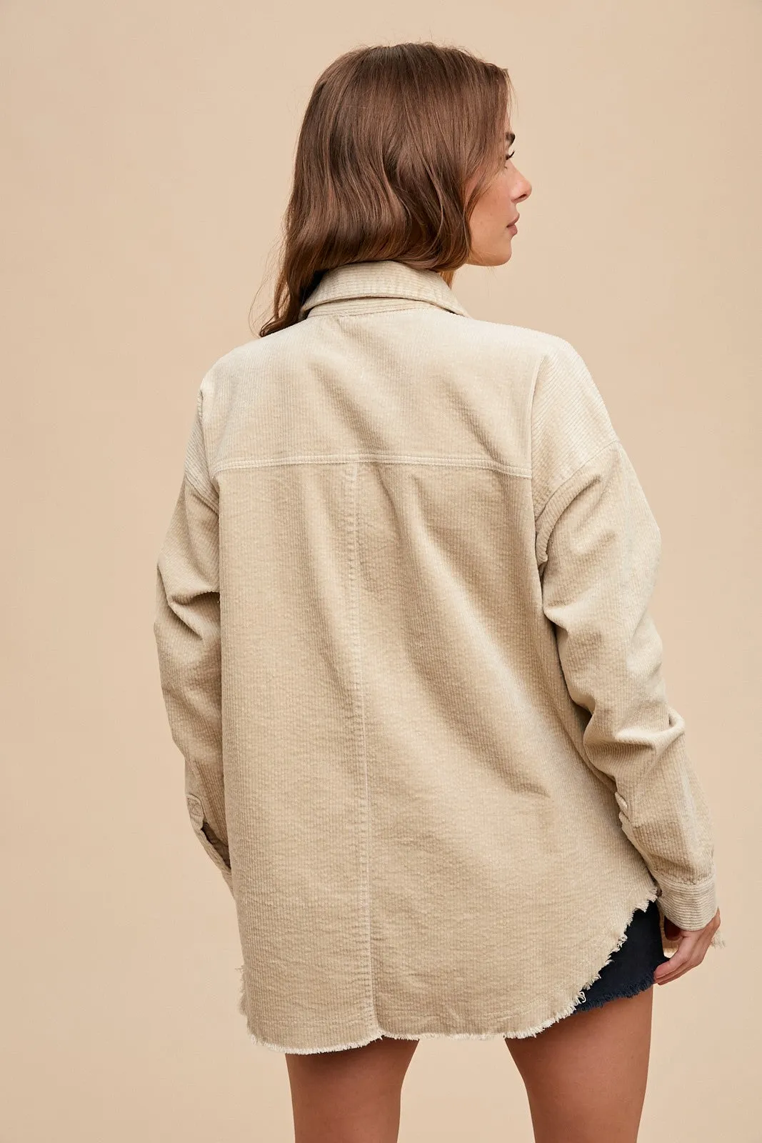 Mountain Views Corduroy Jacket in Oatmeal